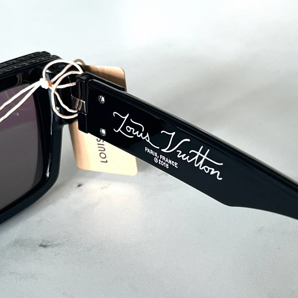 🖤SOLD💛 Louis Vuitton 'Tourist vs Purist' 1.1 Millionaire Sunglasses - Picture 5 of 9
